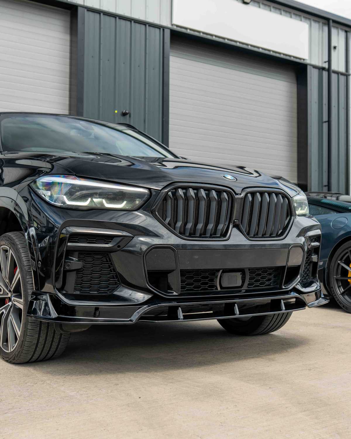 BMW X6 G06 Pre-Facelift Gloss Black Kit – CT Design | DTC Certificate