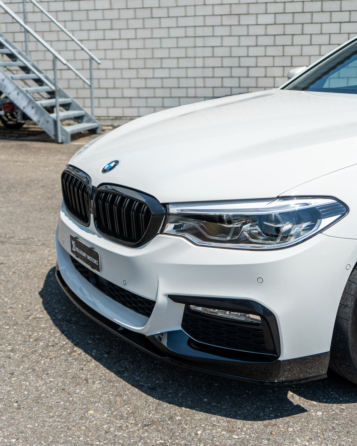 BMW 5 Series G30/G31 Gloss Black Front Lip – CT Design | DTC Certificate