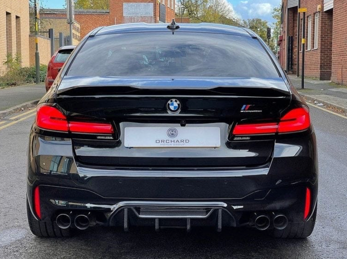 BMW M5 F90 Pre-Facelift Carbon Kit 3D Design – CT Design