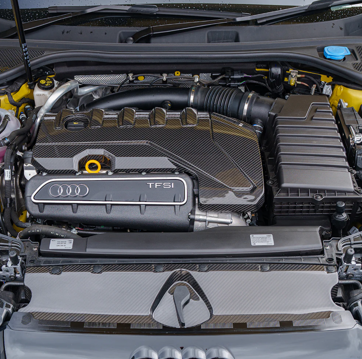 Audi RS3 8Y Facelift Carbon Engine Cover V2 – CT Design