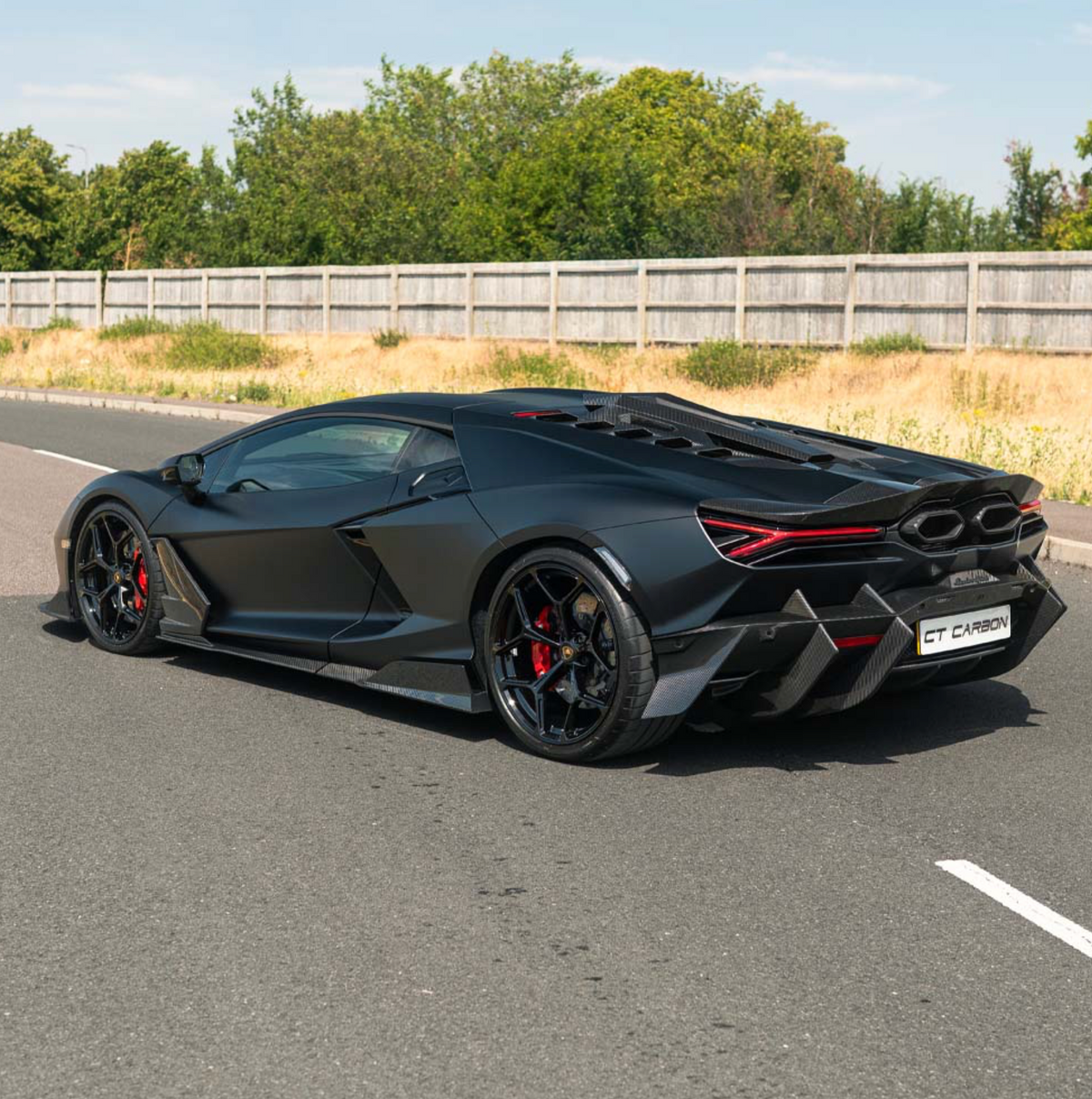 Lamborghini Revuelto Carbon Door Panels – CT Design