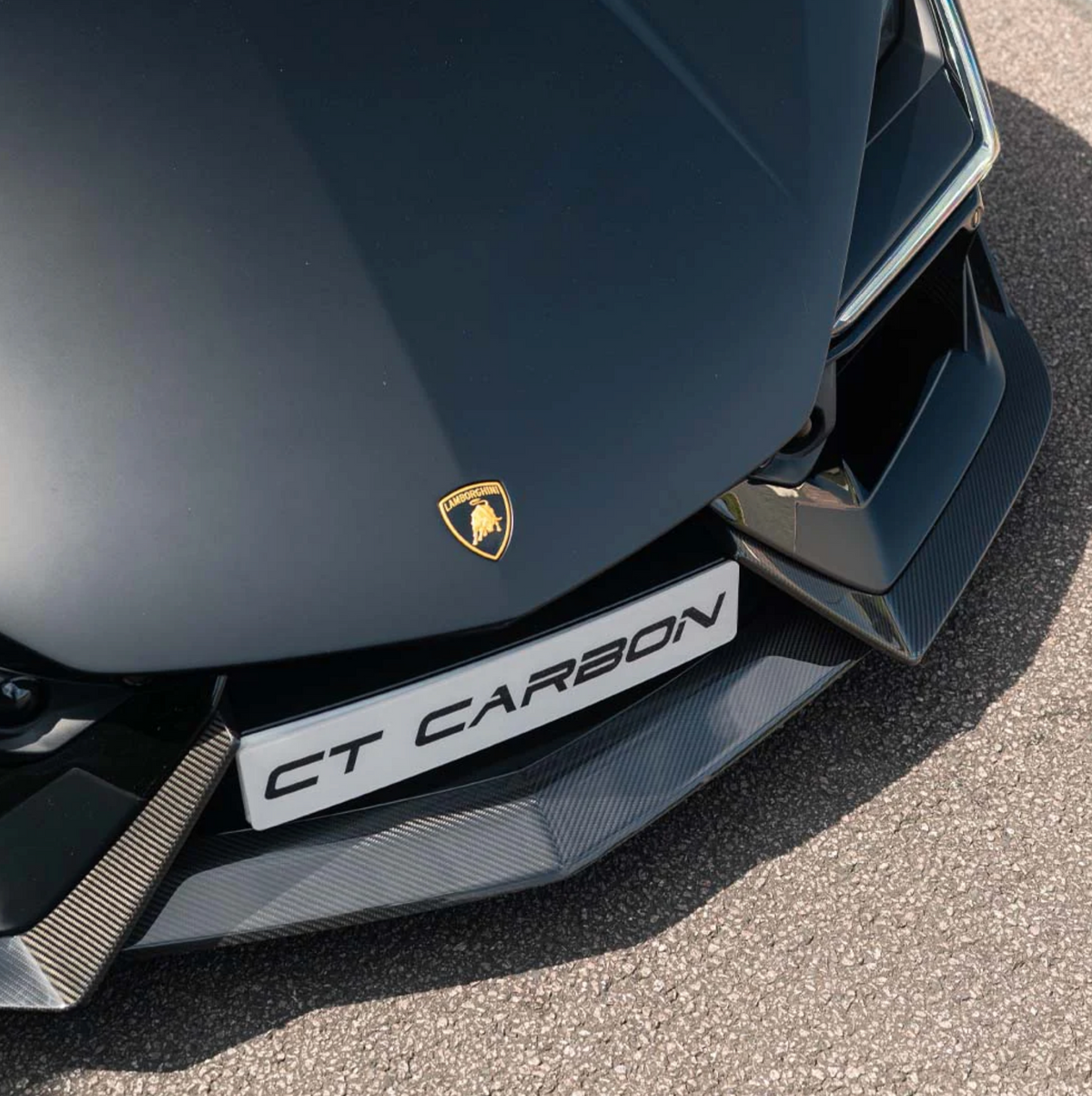 Lamborghini Revuelto Full Carbon Kit – CT Design