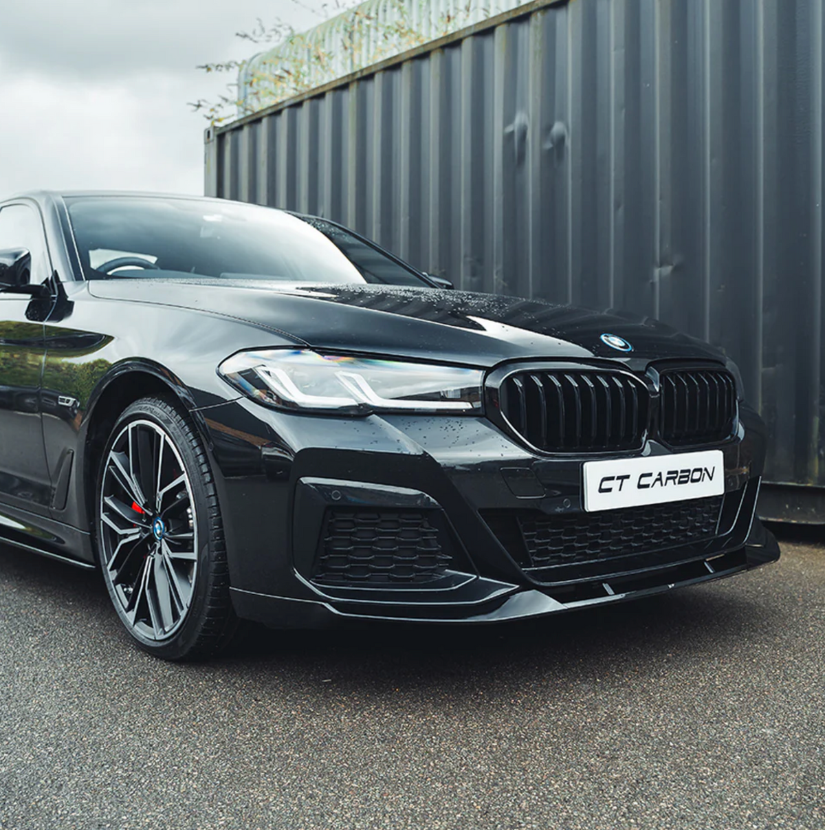 BMW 5 Series G30 Facelift Kit Gloss Black – CT Design