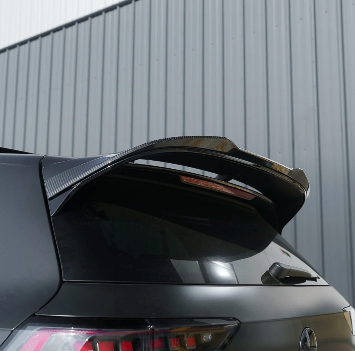 Volkswagen Golf 8.5 R Carbon Kit – CT Design