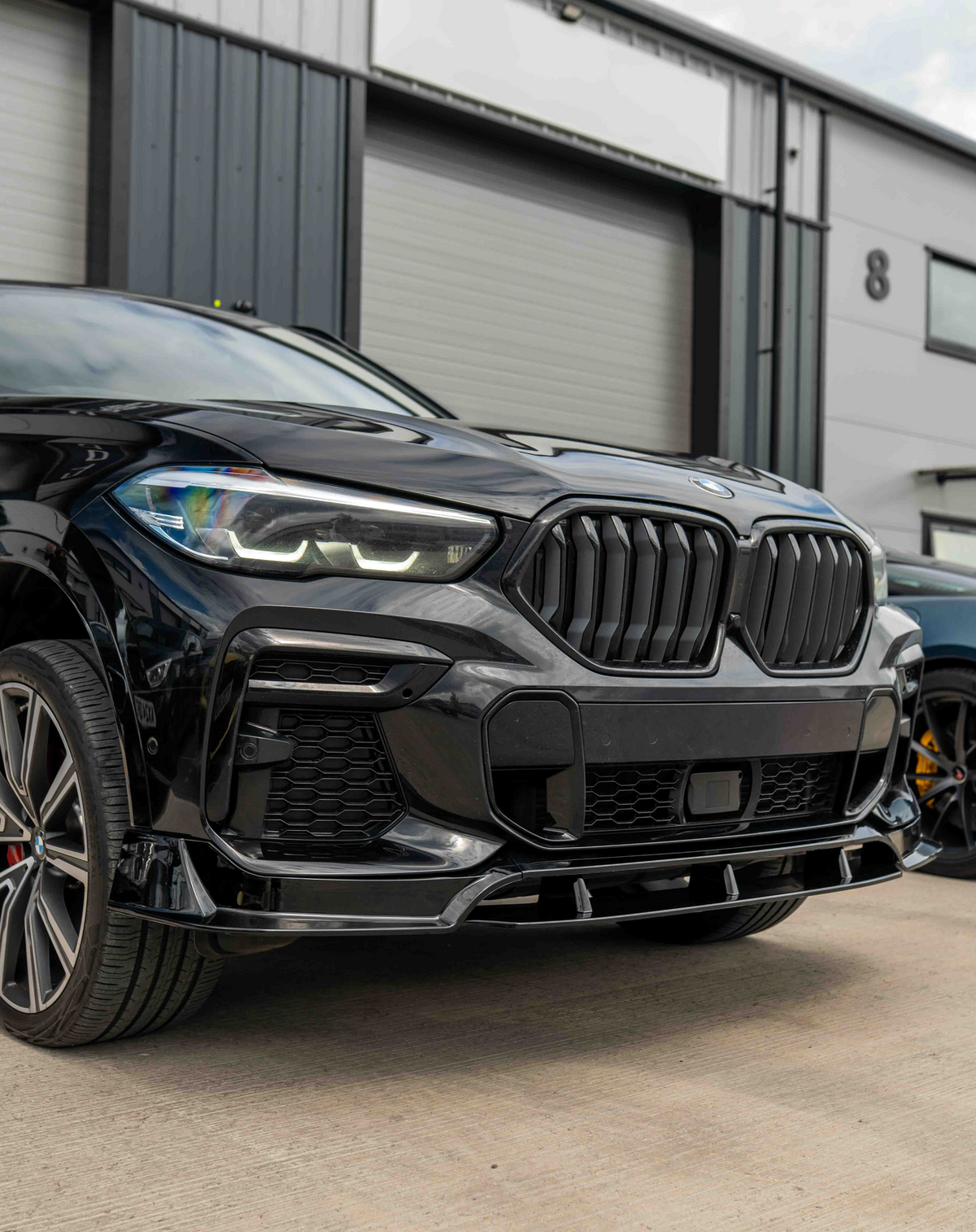 BMW X6 G06 Pre-Facelift Gloss Black Kit – CT Design | DTC Certificate