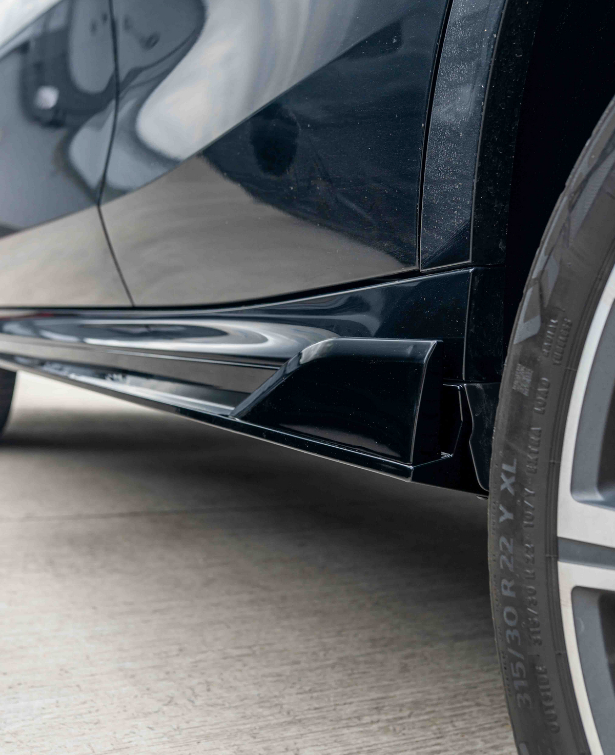 BMW X6 G06 Pre-Facelift Gloss Black Kit – CT Design | DTC Certificate