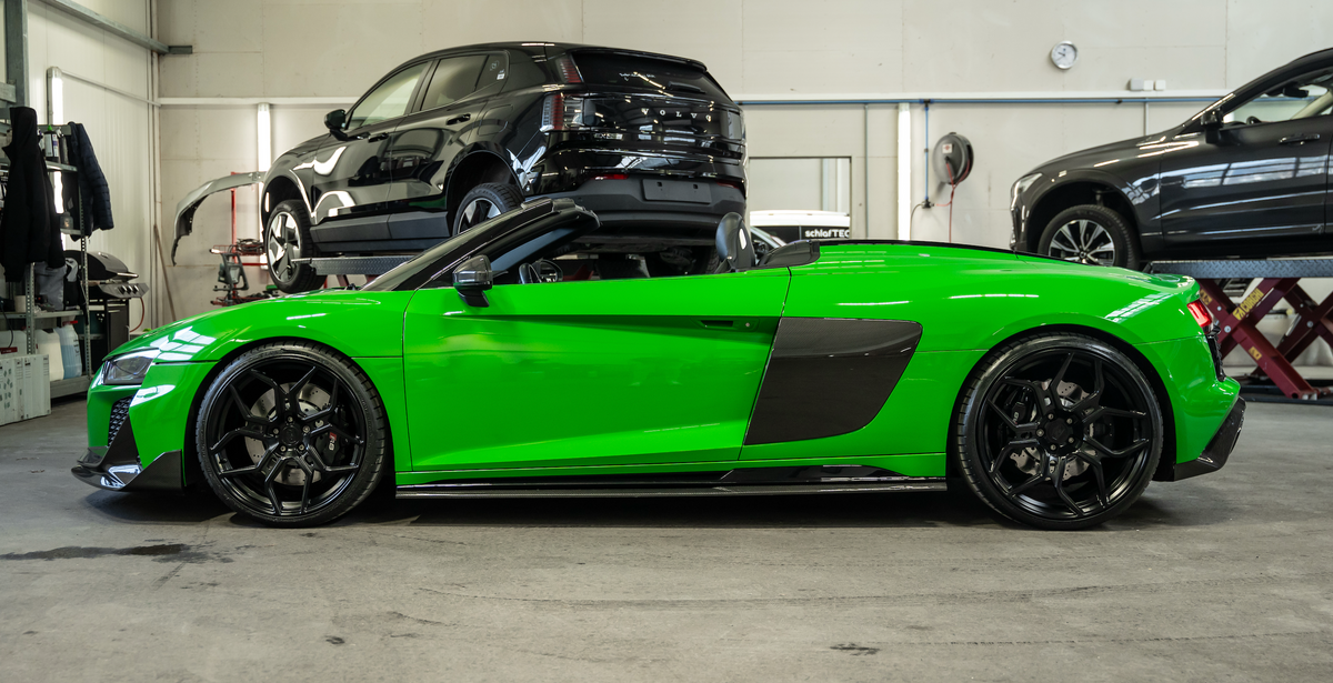 Audi R8 Facelift Carbon Side Skirts – CT Design