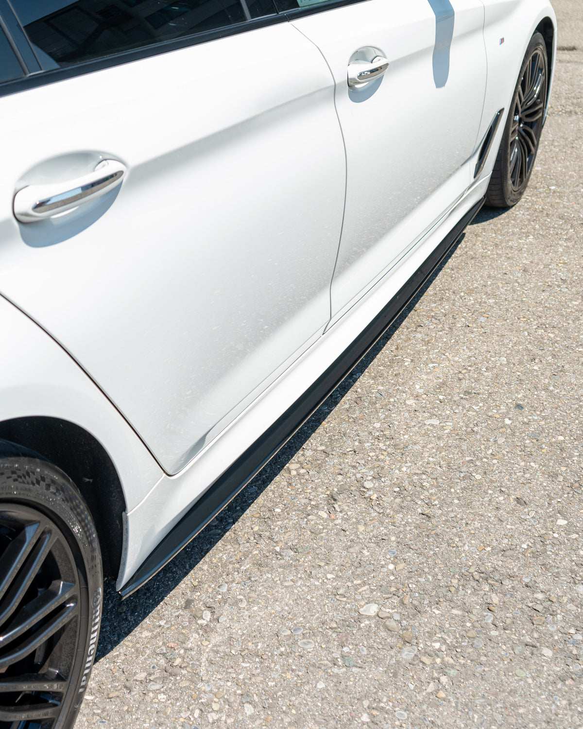 BMW 5 Series G30/G31 Gloss Black Side Skirts – CT Design