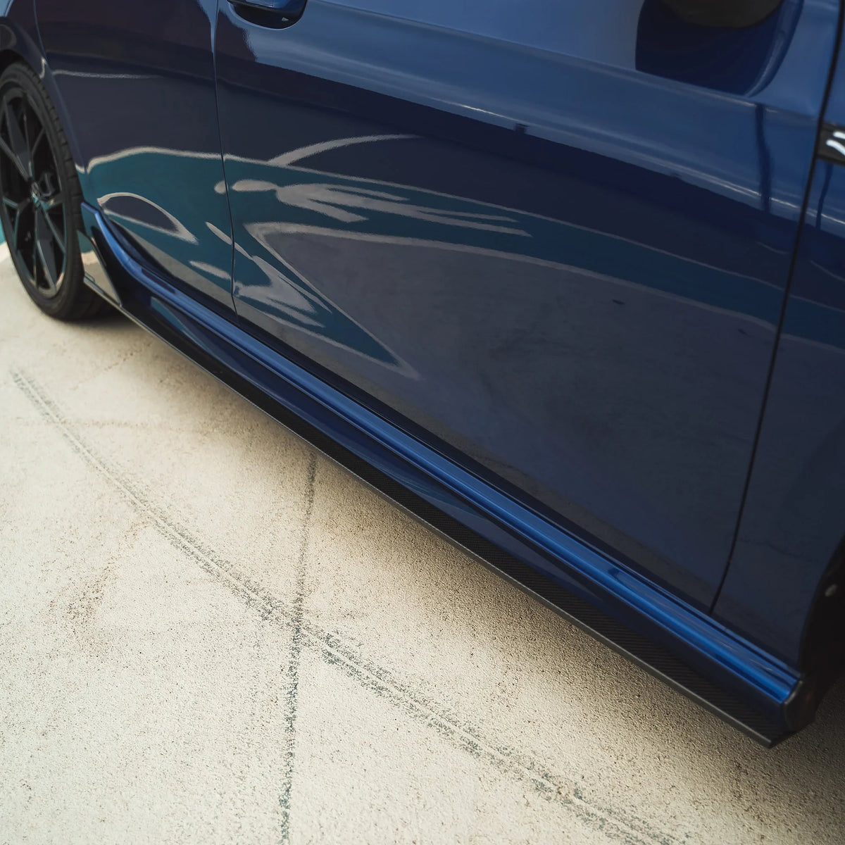 VW Golf 8 R MK8 Carbon Side Skirts – CT Design