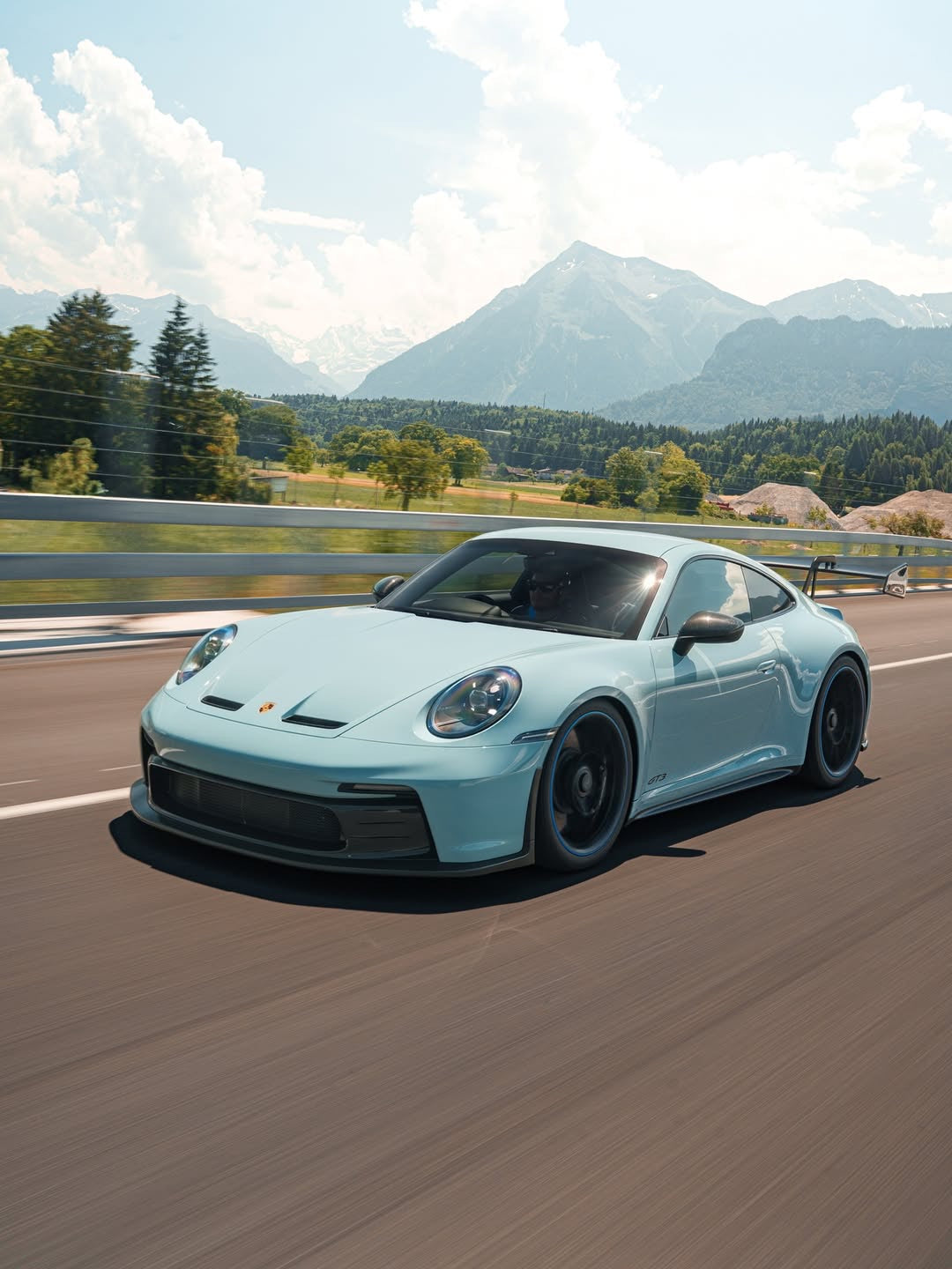 Porsche 911 992 GT3 Carbon Front Set – CT Design | DTC Certificate