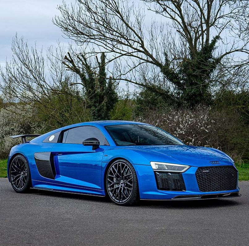 Audi R8 4S Pre-Facelift Carbon Side Skirts – CT Design
