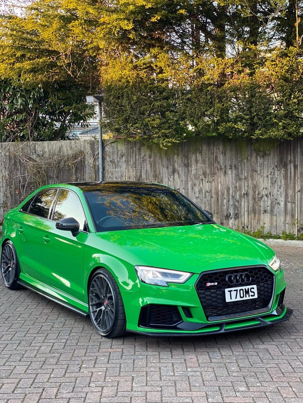 Audi RS3 8V Carbon Side Skirts V1 – CT Design