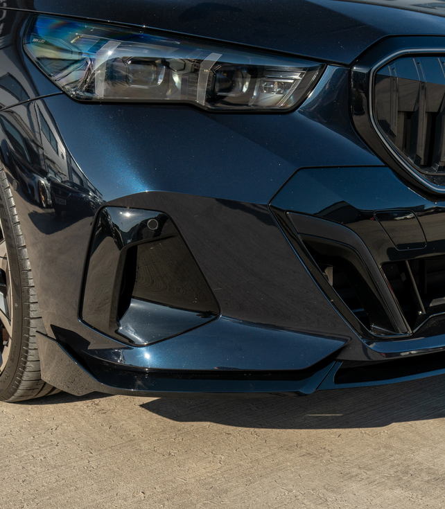 BMW 5 Series G60 & i5 Gloss Black Front Lip – CT Design