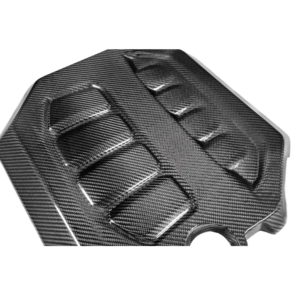 Eventuri Carbon Engine Cover for VW Golf 8 GTI and R